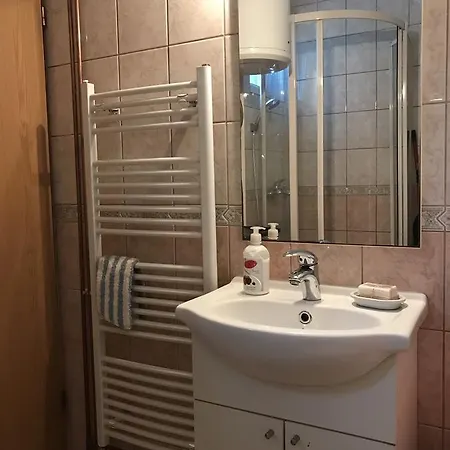 A&b Panonica Тузла